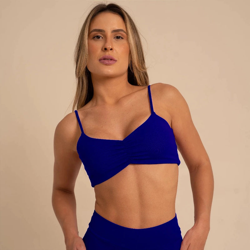 Top Academia Costas Abertas Nuas – Liberdade, estilo e conforto em um só look